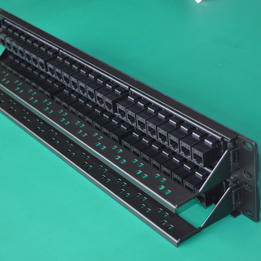 19in 2U Cabinet Pass-through 4 - Patch Panel Cat6 incelemesi ve fiyatı